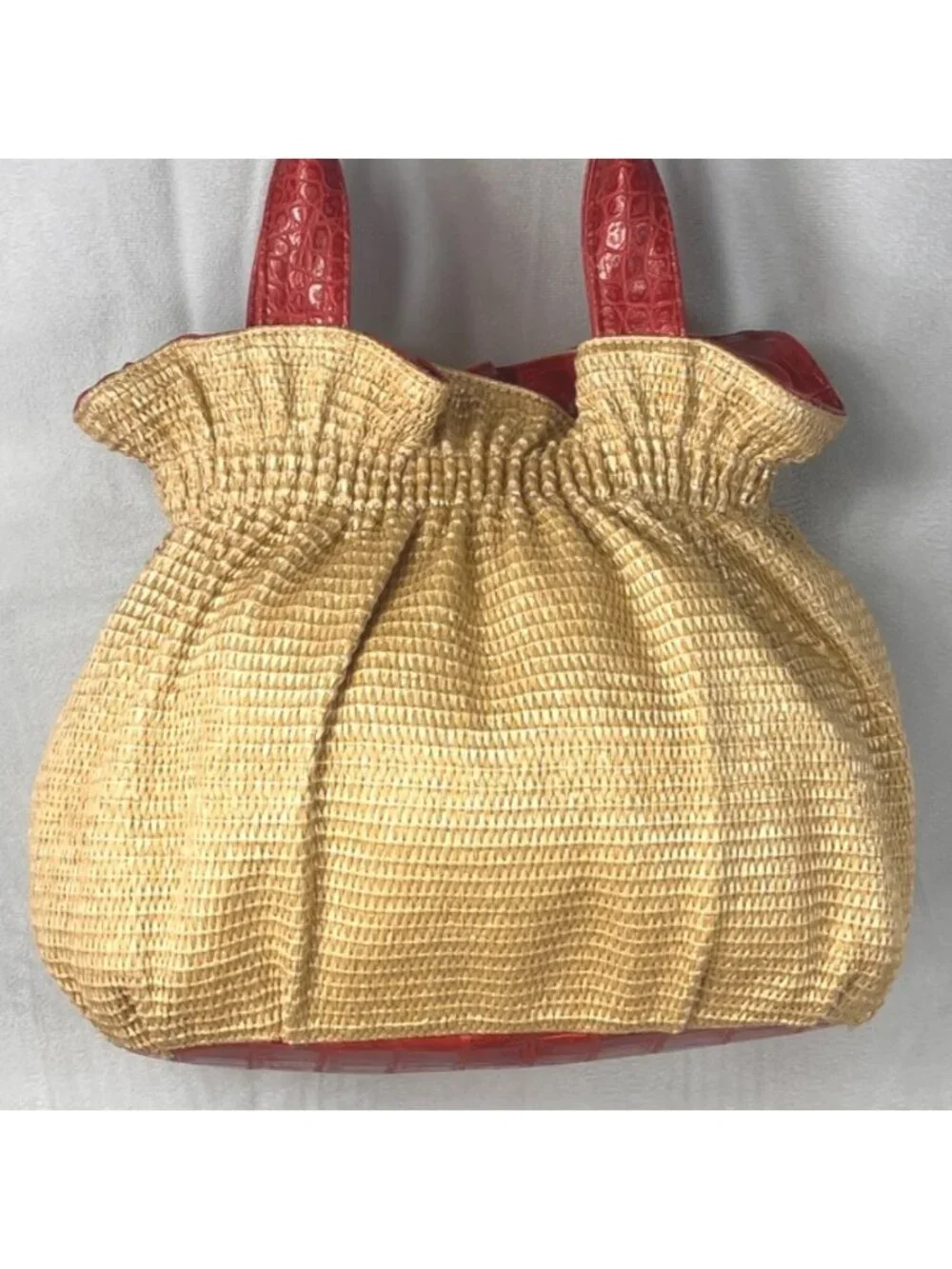 Vintage Bueno Tan Woven Straw Red Faux Leather Flower Satchel Purse Summer Bag